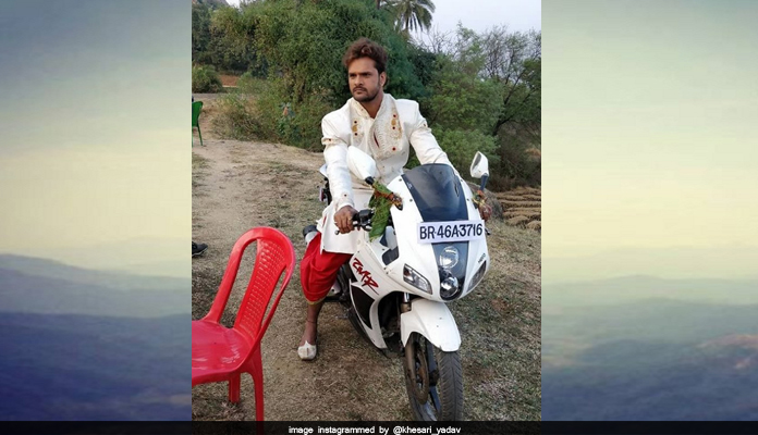 Khesari lal yadav new look on bike style